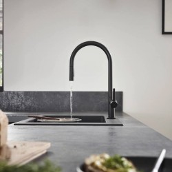  Кухненски смесител с издърпващ се струйник TALIS M54