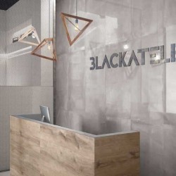 Първокачествен италиански гранитогрес CONCREA PLAIN-SILVER Първокачествен италиански гранитогрес CONCREA PLAIN-SILVER